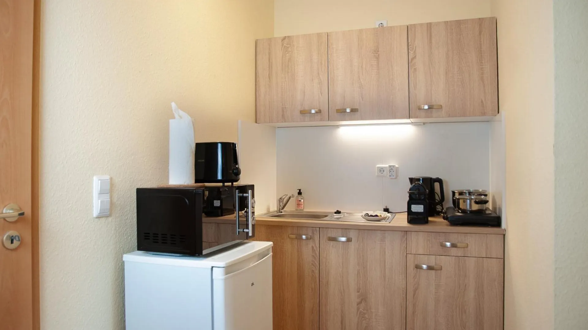 Ruhiges Studio Apartment Berlin Mitte 26M2 - U-Bahn Leopoldplatz By Rooms Berlin
